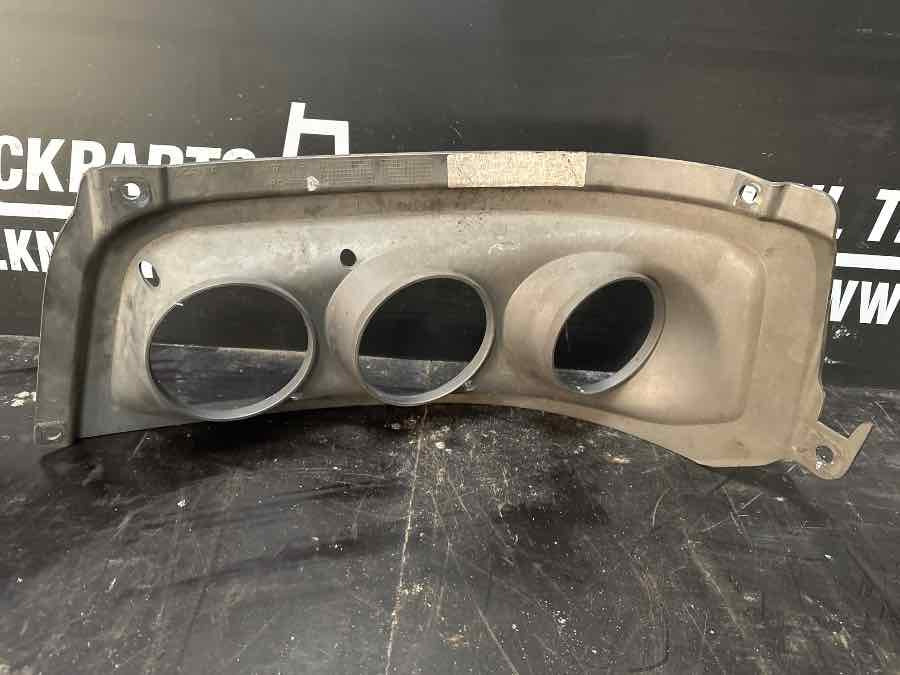 SCANIA LAMP COVER 2497351 - Kėbulas ir išorė - Sunkvežimis: foto 2 SCANIA LAMP COVER 2497351 - Kėbulas ir išorė - Sunkvežimis: foto 2