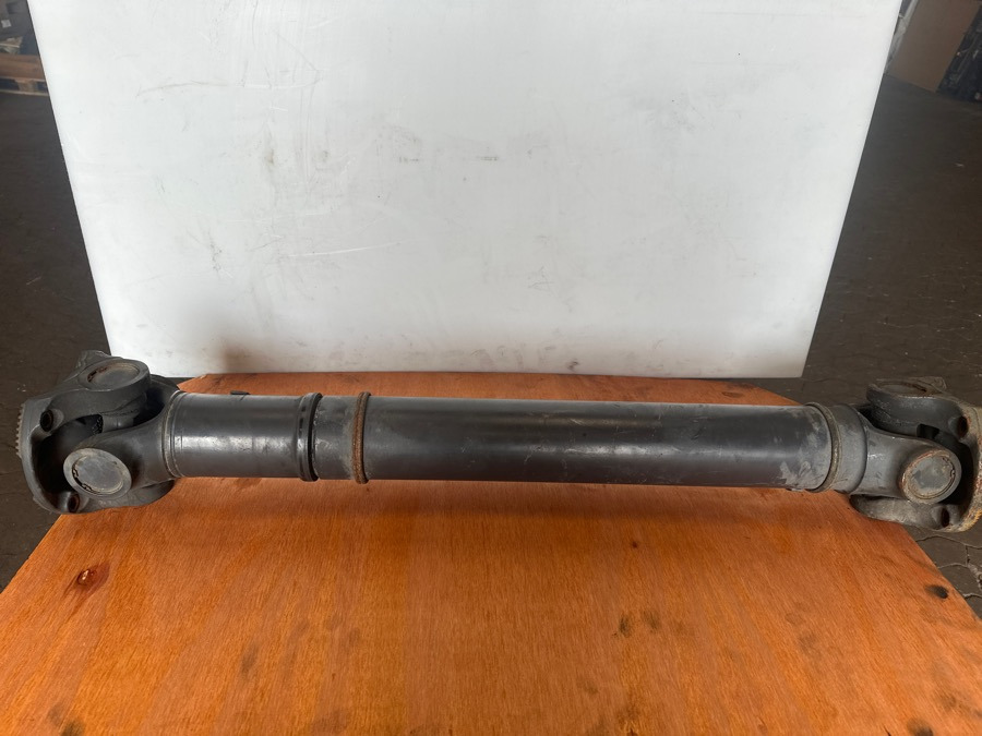 SCANIA PROPSHAFT P502 // 3108972 - Kardanas - Sunkvežimis: foto 2 SCANIA PROPSHAFT P502 // 3108972 - Kardanas - Sunkvežimis: foto 2