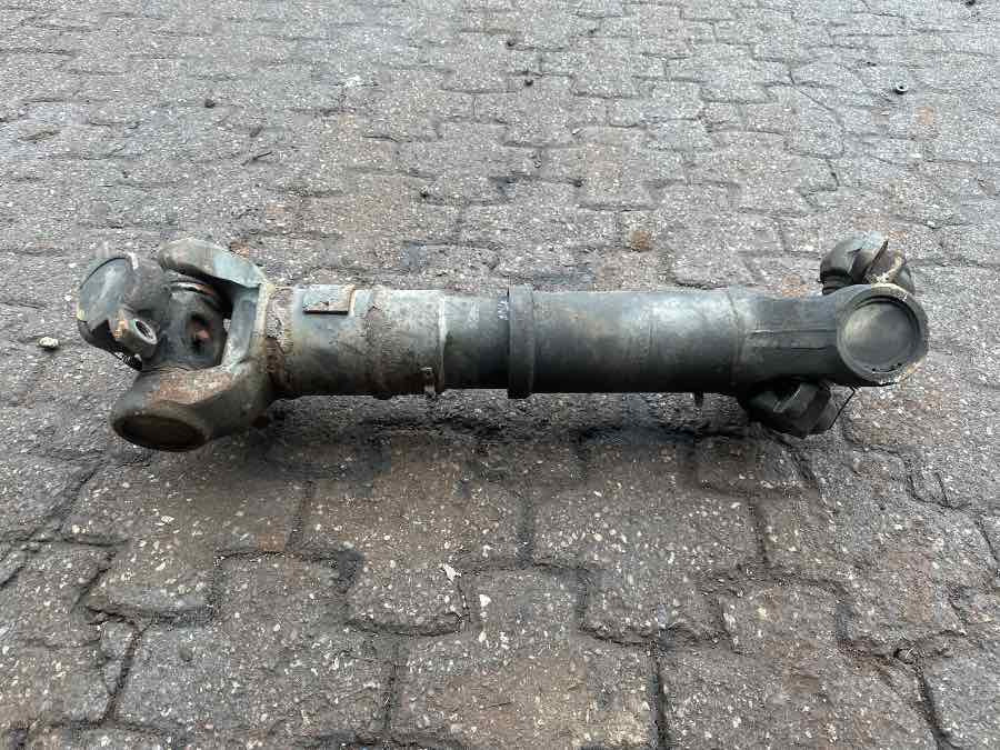 SCANIA PROPSHAFT P520 2032305 - Kardanas - Sunkvežimis: foto 1 SCANIA PROPSHAFT P520 2032305 - Kardanas - Sunkvežimis: foto 1