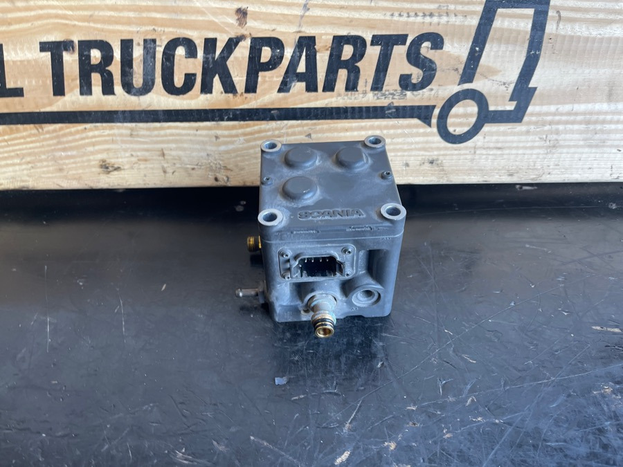 SCANIA VALVE BLOCK 2642027 - Stabdžių vožtuvas - Sunkvežimis: foto 1 SCANIA VALVE BLOCK 2642027 - Stabdžių vožtuvas - Sunkvežimis: foto 1