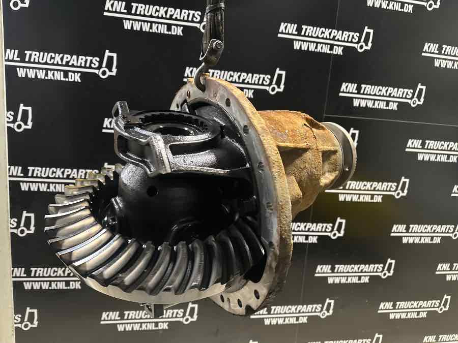 VOLVO DIFF RSS1360 - 2.85 // 22038829 - Diferencialas - Sunkvežimis: foto 2 VOLVO DIFF RSS1360 - 2.85 // 22038829 - Diferencialas - Sunkvežimis: foto 2