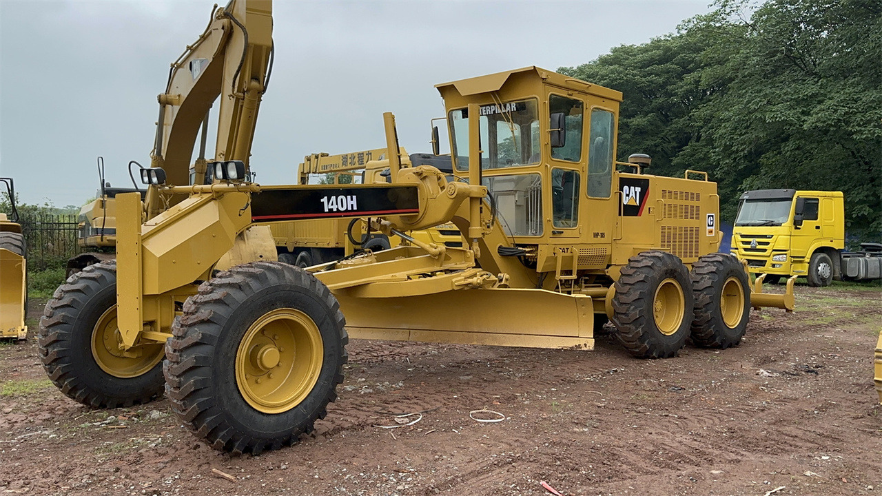 CATERPILLAR 140H - Greideris: foto 2 CATERPILLAR 140H - Greideris: foto 2