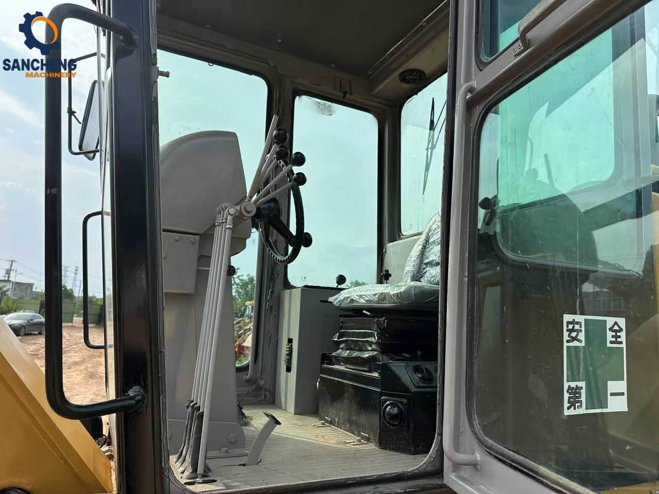 Greideris CATERPILLAR 140K: foto 9 Greideris CATERPILLAR 140K: foto 9