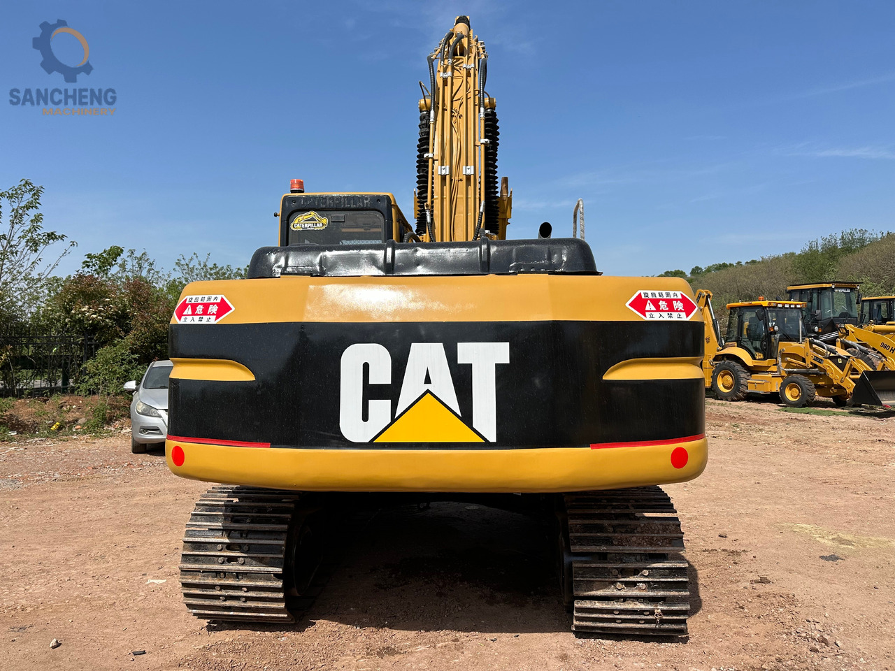 CATERPILLAR 320BL - Vikšrinis ekskavatorius: foto 4 CATERPILLAR 320BL - Vikšrinis ekskavatorius: foto 4