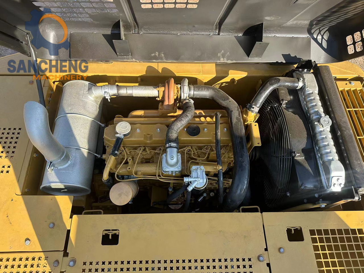 Vikšrinis ekskavatorius CATERPILLAR 320BL: foto 9