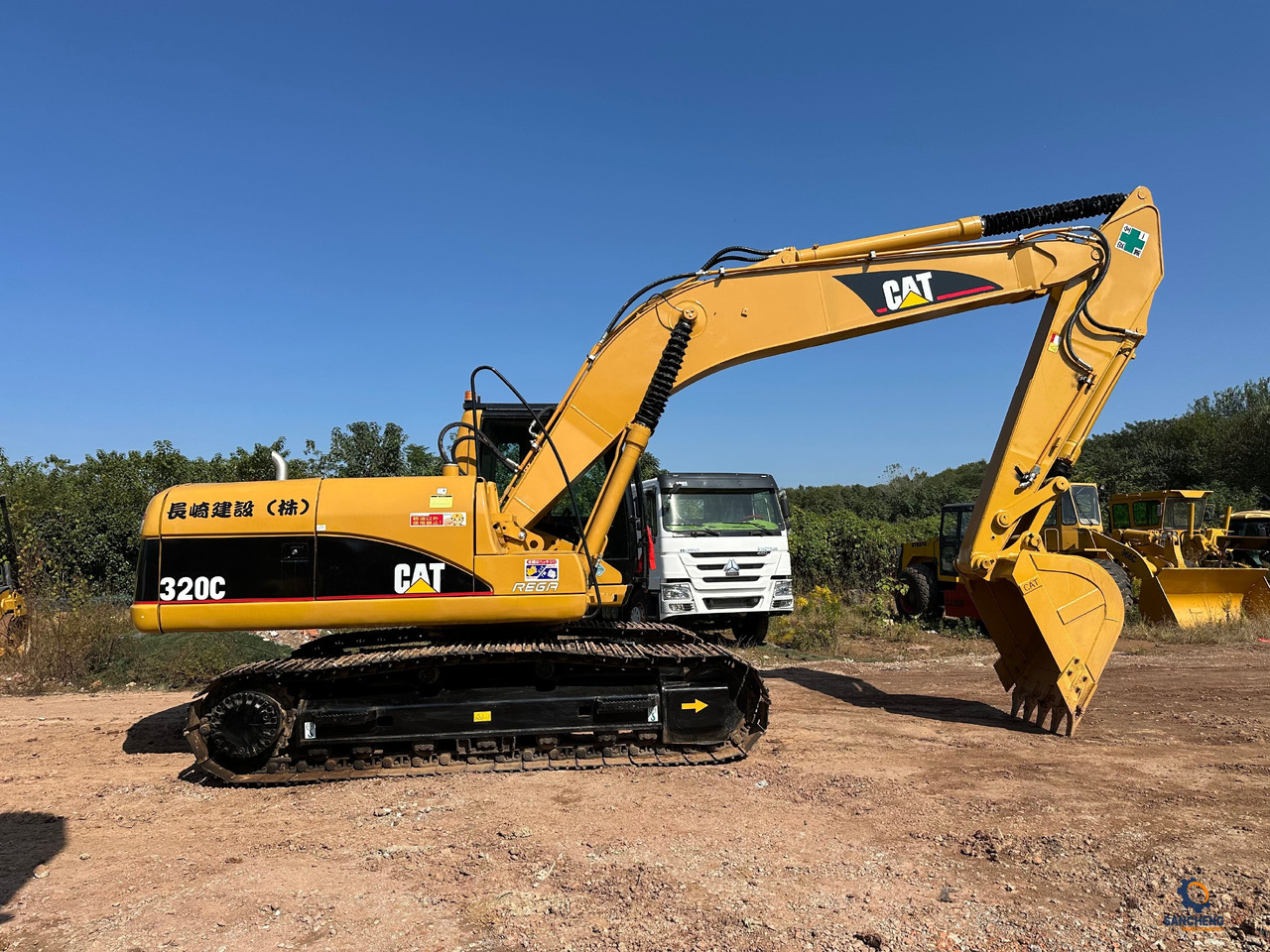 CATERPILLAR 320C - Vikšrinis ekskavatorius: foto 4 CATERPILLAR 320C - Vikšrinis ekskavatorius: foto 4