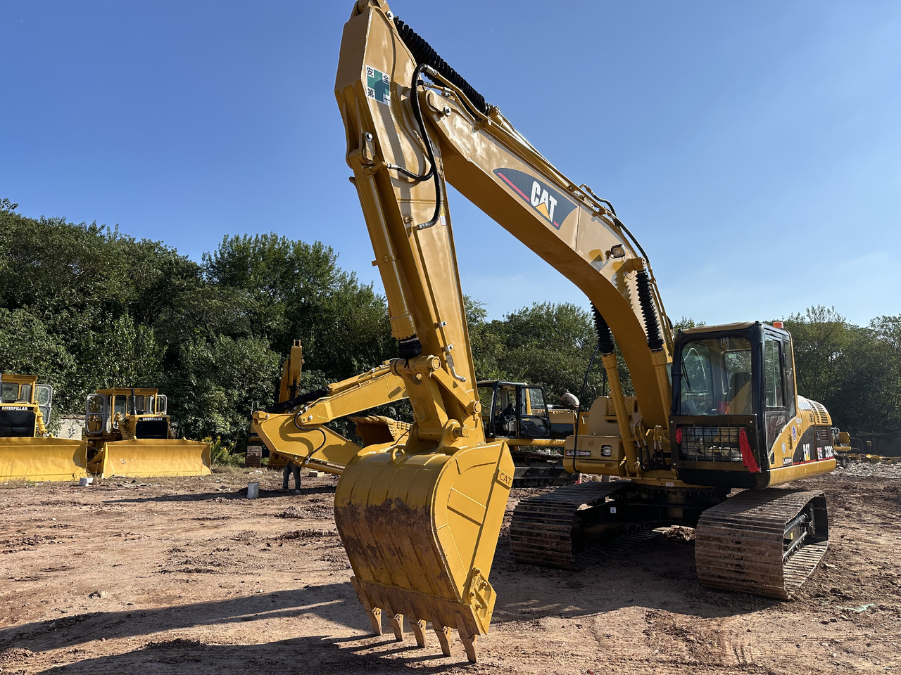 CATERPILLAR 320C - Vikšrinis ekskavatorius: foto 3 CATERPILLAR 320C - Vikšrinis ekskavatorius: foto 3