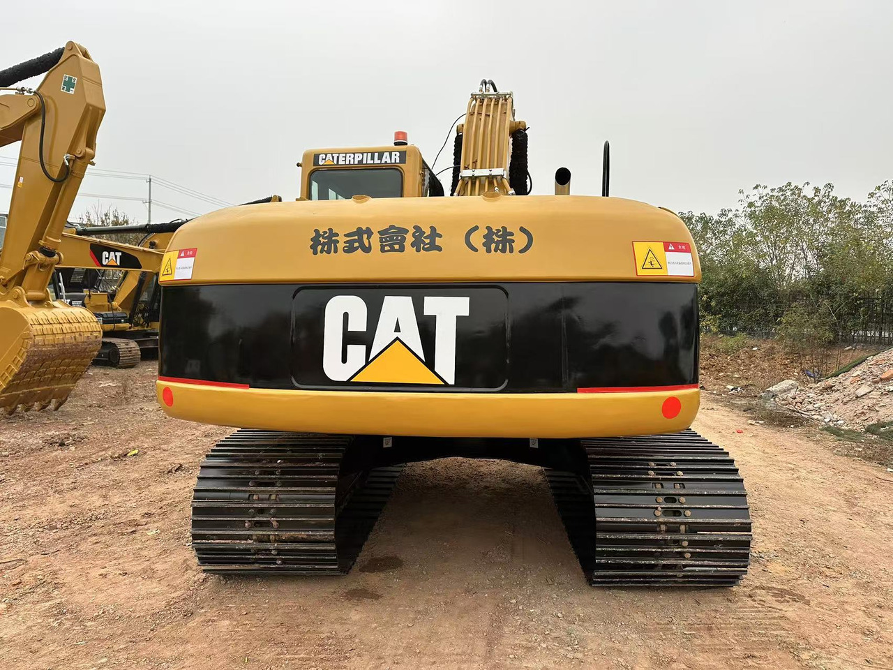 CATERPILLAR 320CL - Vikšrinis ekskavatorius: foto 3 CATERPILLAR 320CL - Vikšrinis ekskavatorius: foto 3