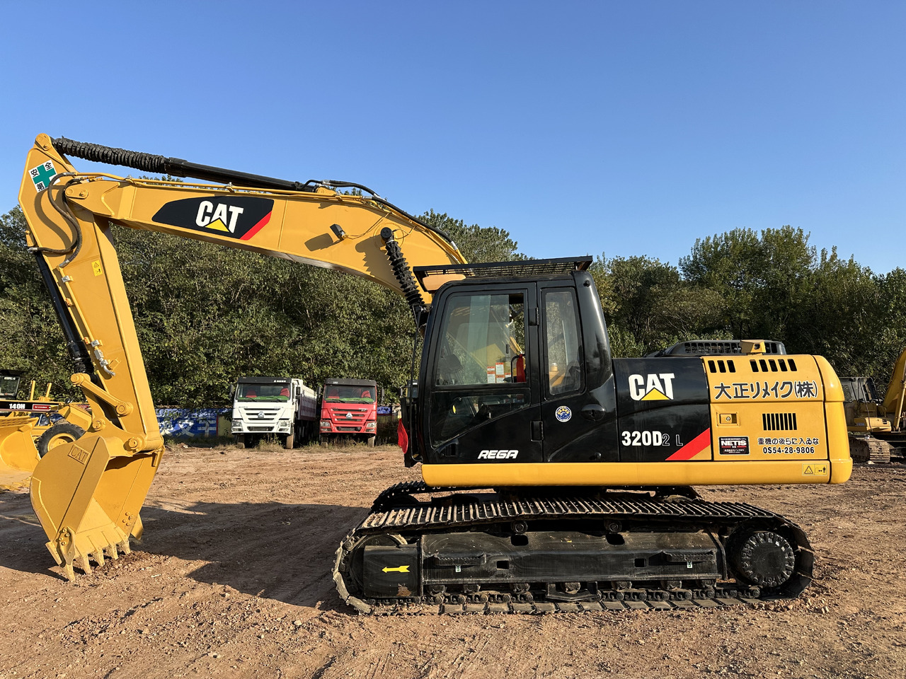 CATERPILLAR 320DL - Vikšrinis ekskavatorius: foto 1 CATERPILLAR 320DL - Vikšrinis ekskavatorius: foto 1