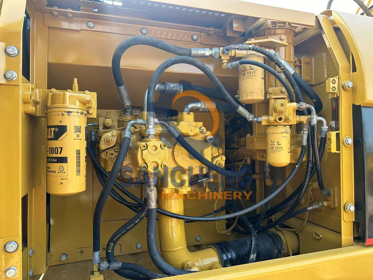 CATERPILLAR 325CL - Vikšrinis ekskavatorius: foto 5 CATERPILLAR 325CL - Vikšrinis ekskavatorius: foto 5