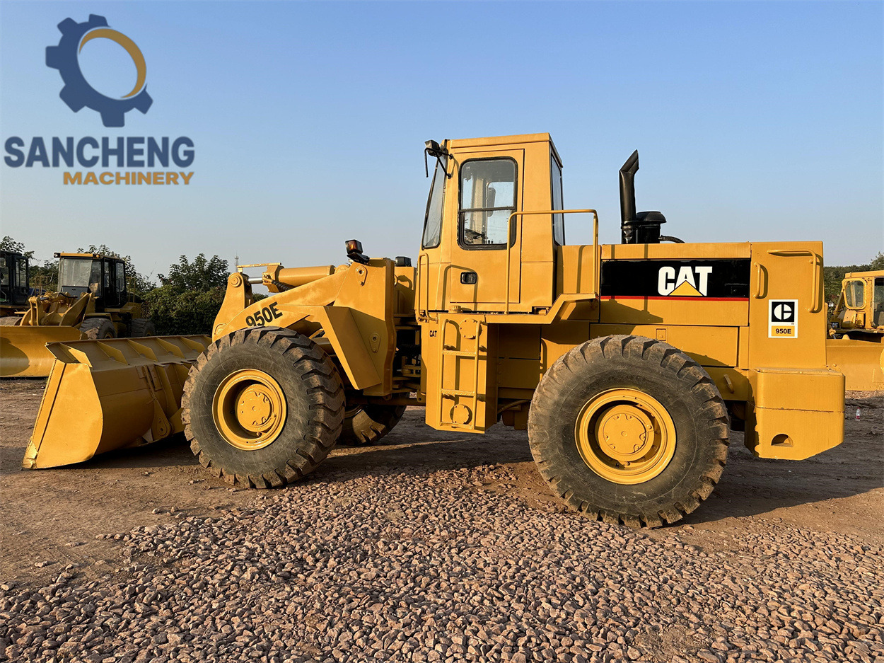 Ratinis krautuvas CATERPILLAR 950E: foto 7