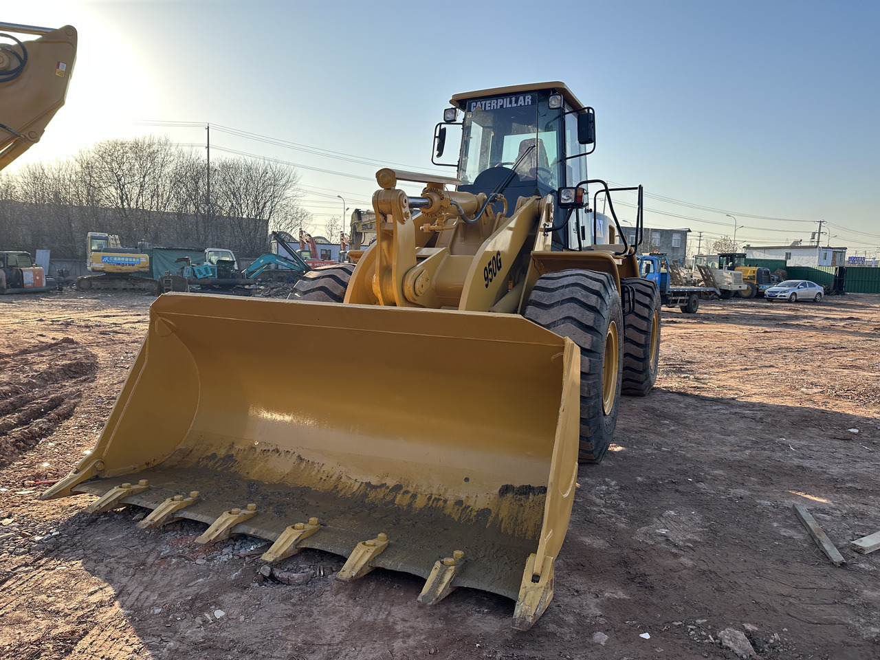 CATERPILLAR 950G - Ratinis krautuvas: foto 3 CATERPILLAR 950G - Ratinis krautuvas: foto 3