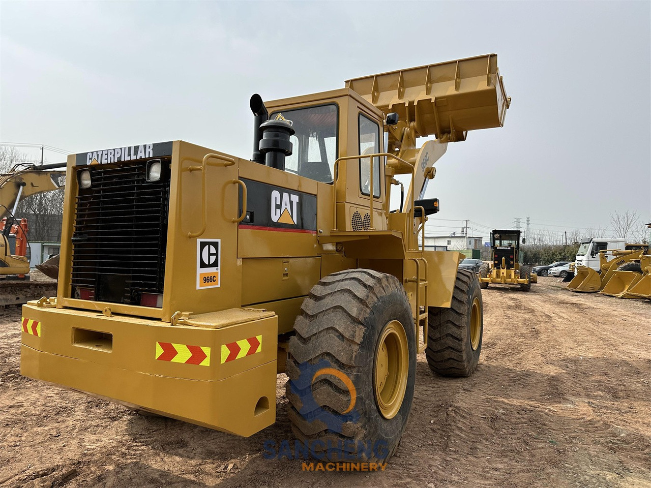 CATERPILLAR 966C - Ratinis krautuvas: foto 5 CATERPILLAR 966C - Ratinis krautuvas: foto 5
