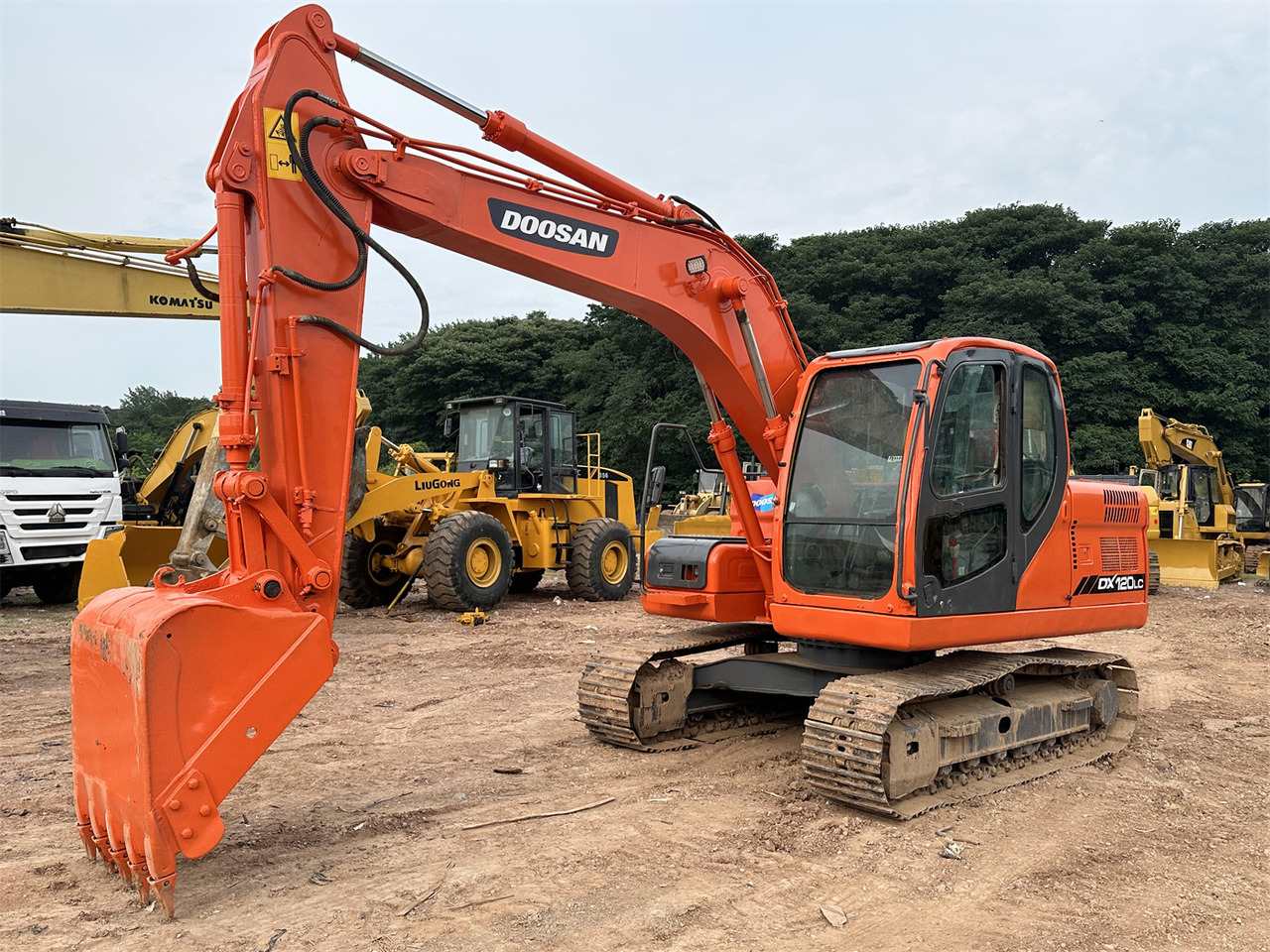 DOOSAN DX120 - Vikšrinis ekskavatorius: foto 2 DOOSAN DX120 - Vikšrinis ekskavatorius: foto 2