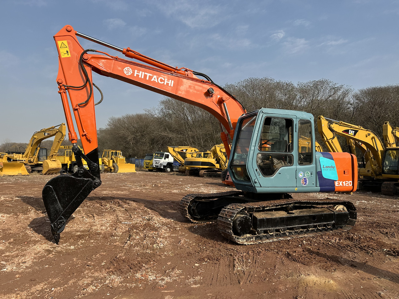 HITACHI EX120 - Ekskavatorius: foto 3 HITACHI EX120 - Ekskavatorius: foto 3