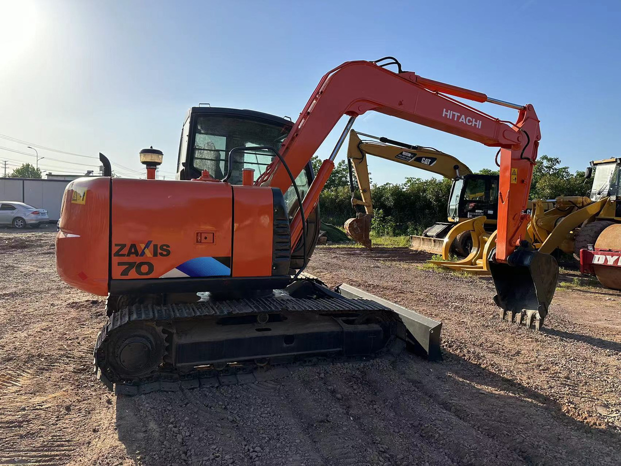 HITACHI ZAXIS ZX70 - Mini ekskavatorius: foto 5 HITACHI ZAXIS ZX70 - Mini ekskavatorius: foto 5