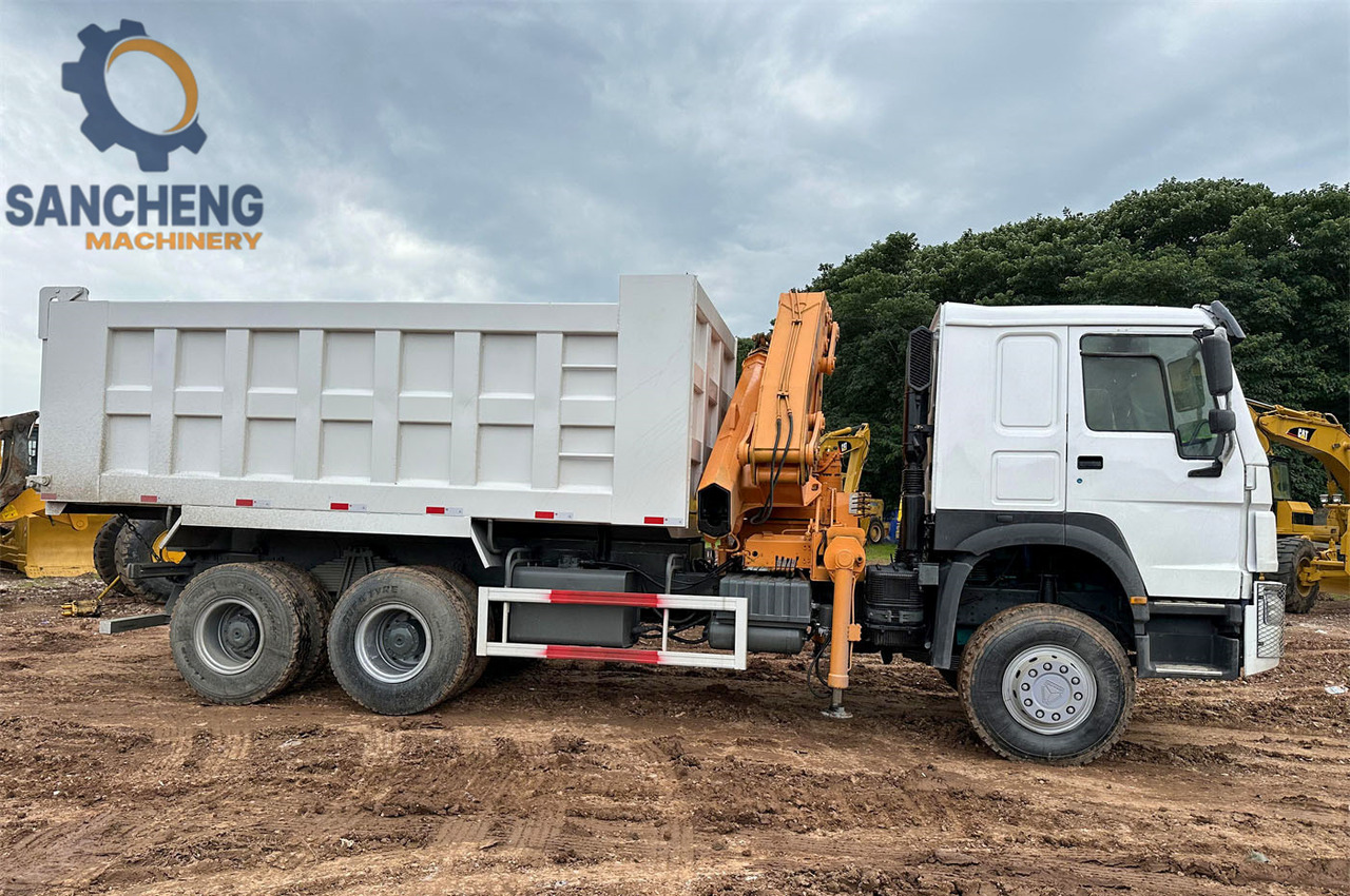 HOWO 371 crane truck - Sunkvežimis su kranu: foto 2 HOWO 371 crane truck - Sunkvežimis su kranu: foto 2
