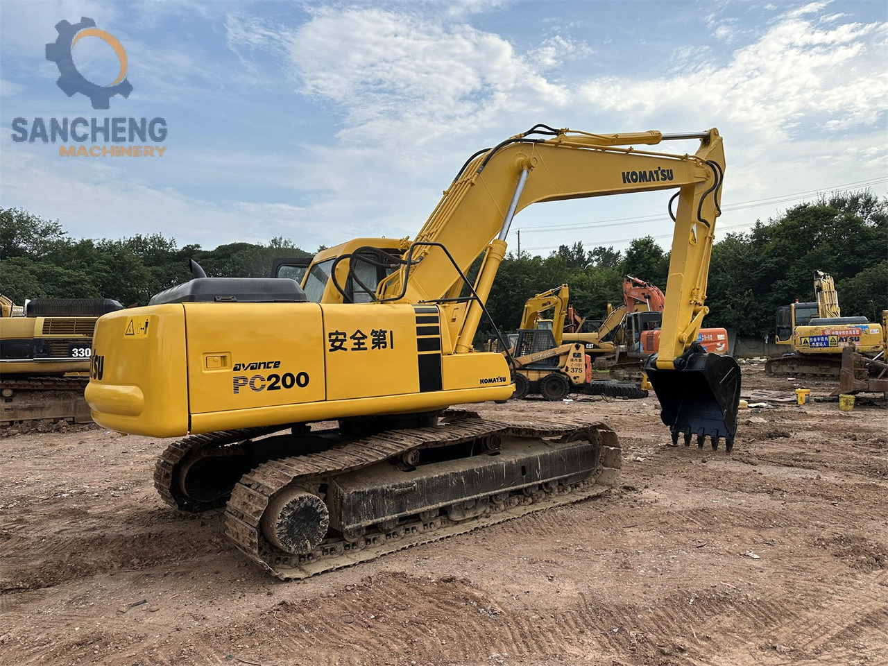 KOMATSU PC200-6 - Vikšrinis ekskavatorius: foto 1 KOMATSU PC200-6 - Vikšrinis ekskavatorius: foto 1