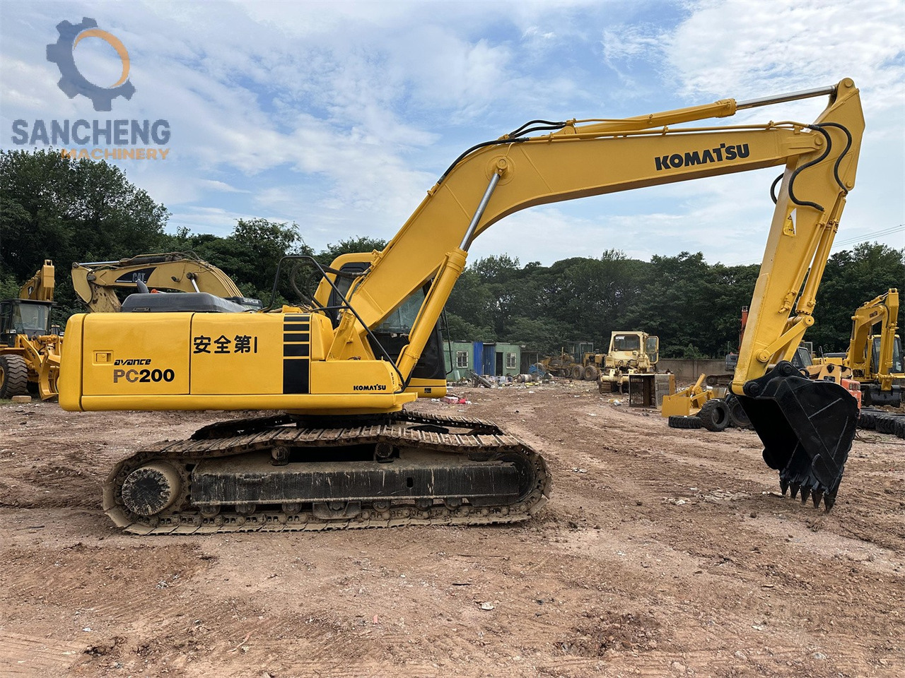 KOMATSU PC200-6 - Vikšrinis ekskavatorius: foto 3 KOMATSU PC200-6 - Vikšrinis ekskavatorius: foto 3
