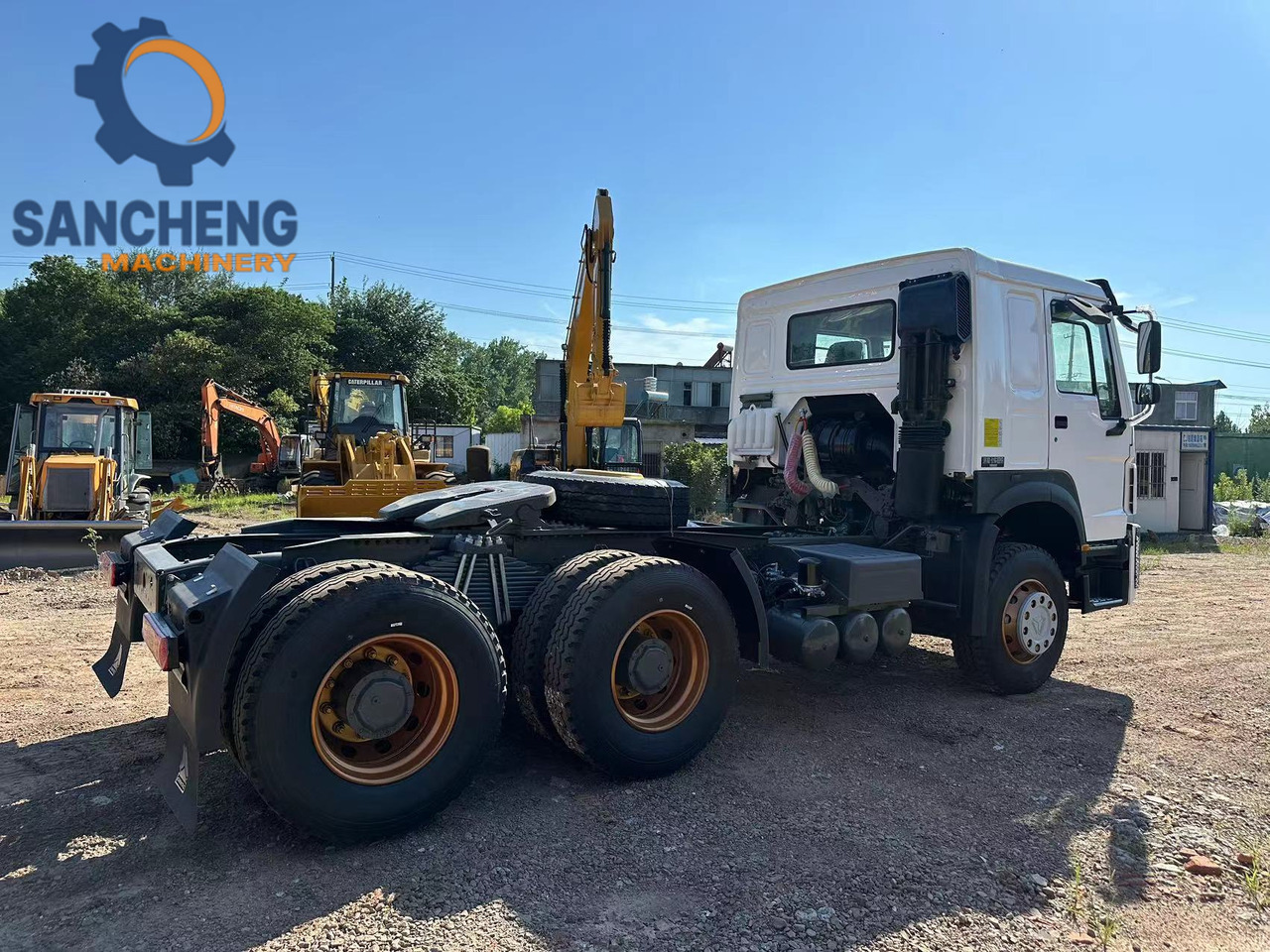 SINOTRUK HOWO Truck Head 371 - Vilkikas: foto 5 SINOTRUK HOWO Truck Head 371 - Vilkikas: foto 5