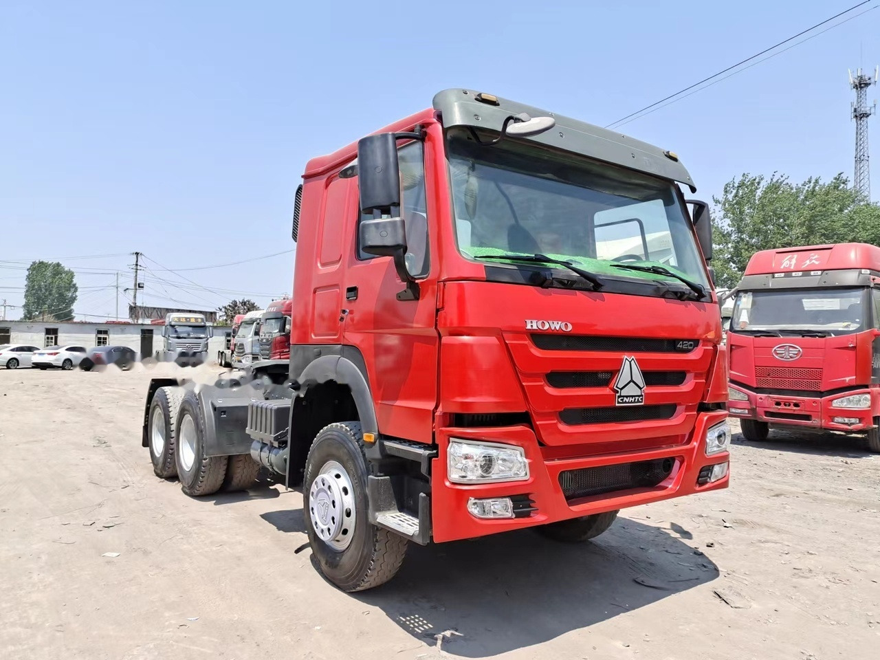 SINOTRUK Howo tractor unit 420hp 6x4 - Vilkikas: foto 1 SINOTRUK Howo tractor unit 420hp 6x4 - Vilkikas: foto 1