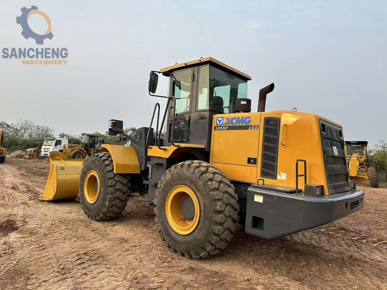 XCMG LW500F - Ratinis krautuvas: foto 4 XCMG LW500F - Ratinis krautuvas: foto 4