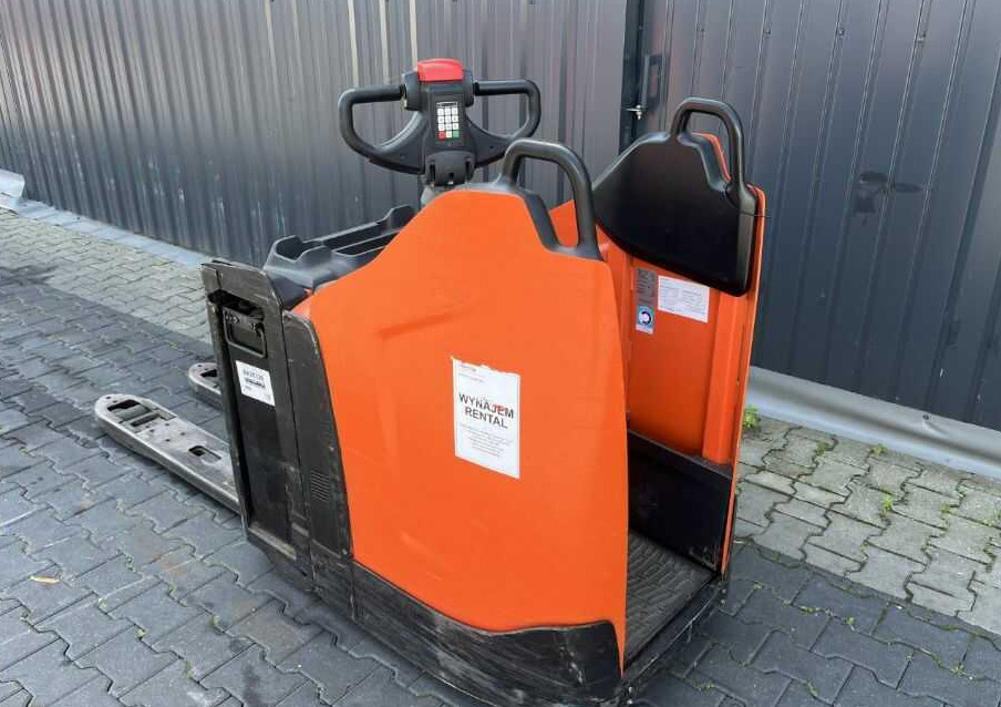 BT LPE200 - Padėklų krautuvas: foto 3 BT LPE200 - Padėklų krautuvas: foto 3