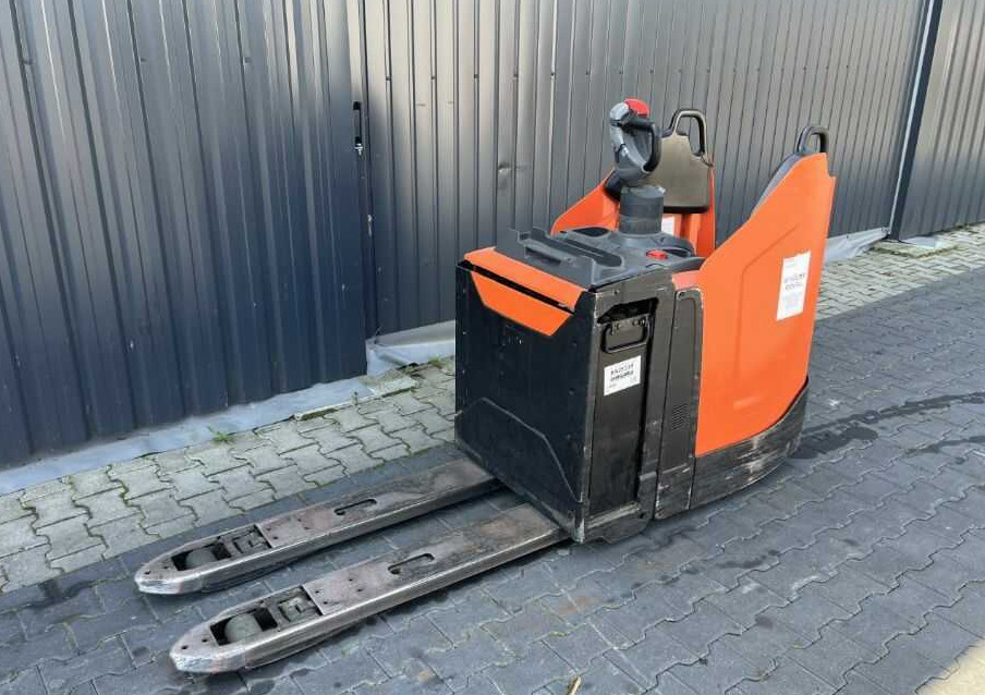 BT LPE200 - Padėklų krautuvas: foto 1 BT LPE200 - Padėklų krautuvas: foto 1