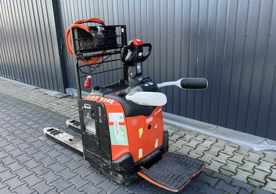 BT LPE200 - Padėklų krautuvas: foto 3 BT LPE200 - Padėklų krautuvas: foto 3