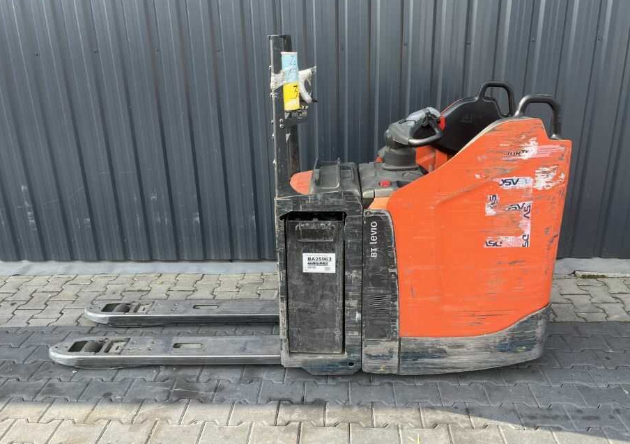 BT LPE200 - Padėklų krautuvas: foto 2 BT LPE200 - Padėklų krautuvas: foto 2