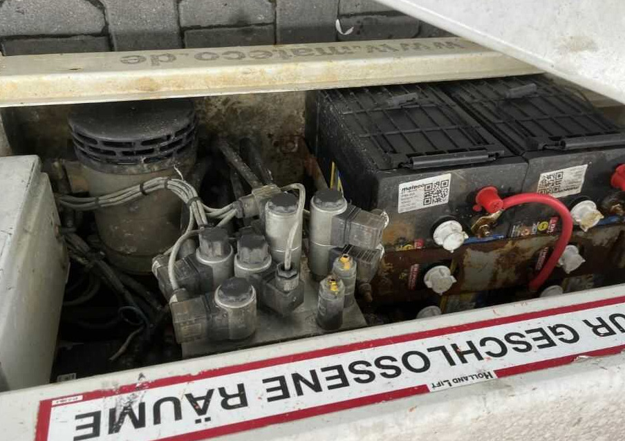 Holland-Lift ECOSTAR HL-11812 - Žirklinis keltuvas: foto 5 Holland-Lift ECOSTAR HL-11812 - Žirklinis keltuvas: foto 5