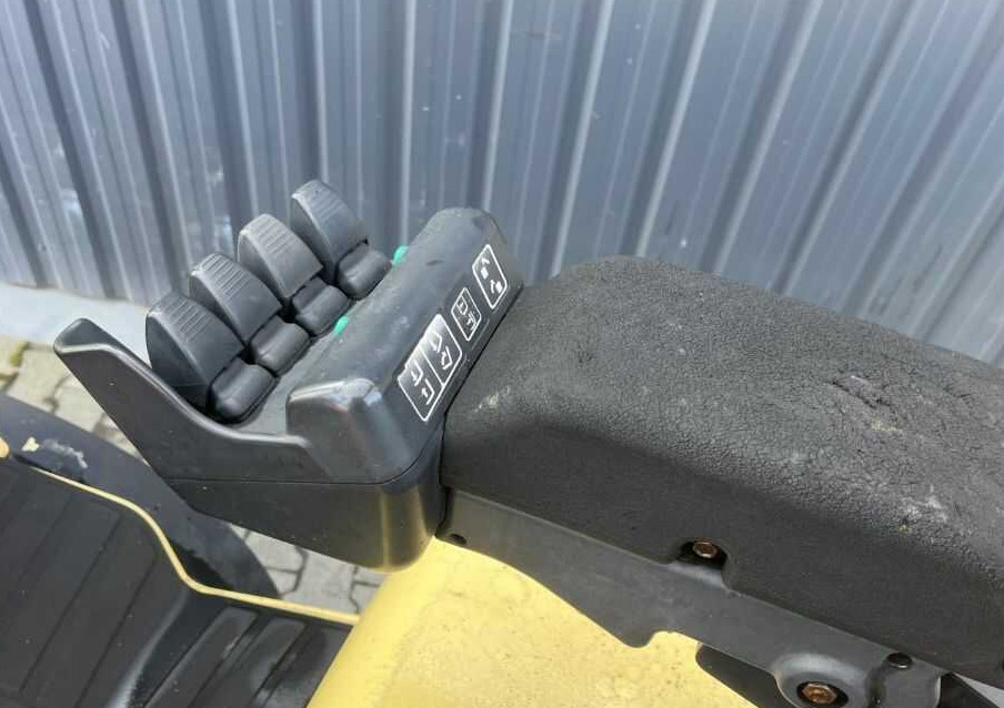 Hyster H5.5FT - Dujinis krautuvas: foto 4 Hyster H5.5FT - Dujinis krautuvas: foto 4