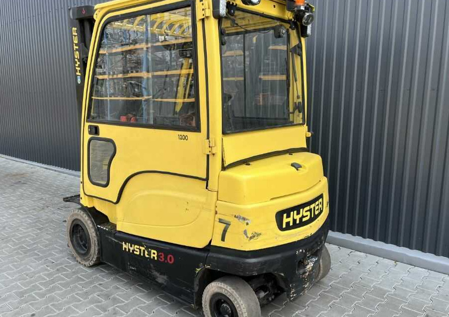 Hyster J3.0XN - Elektrinis krautuvas: foto 3 Hyster J3.0XN - Elektrinis krautuvas: foto 3