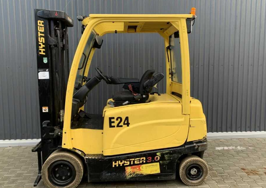 Hyster J3.0XN - Elektrinis krautuvas: foto 1 Hyster J3.0XN - Elektrinis krautuvas: foto 1