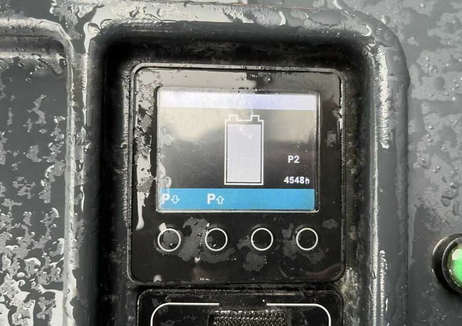 Jungheinrich EZS130 - Elektrinis vilkikas: foto 5 Jungheinrich EZS130 - Elektrinis vilkikas: foto 5