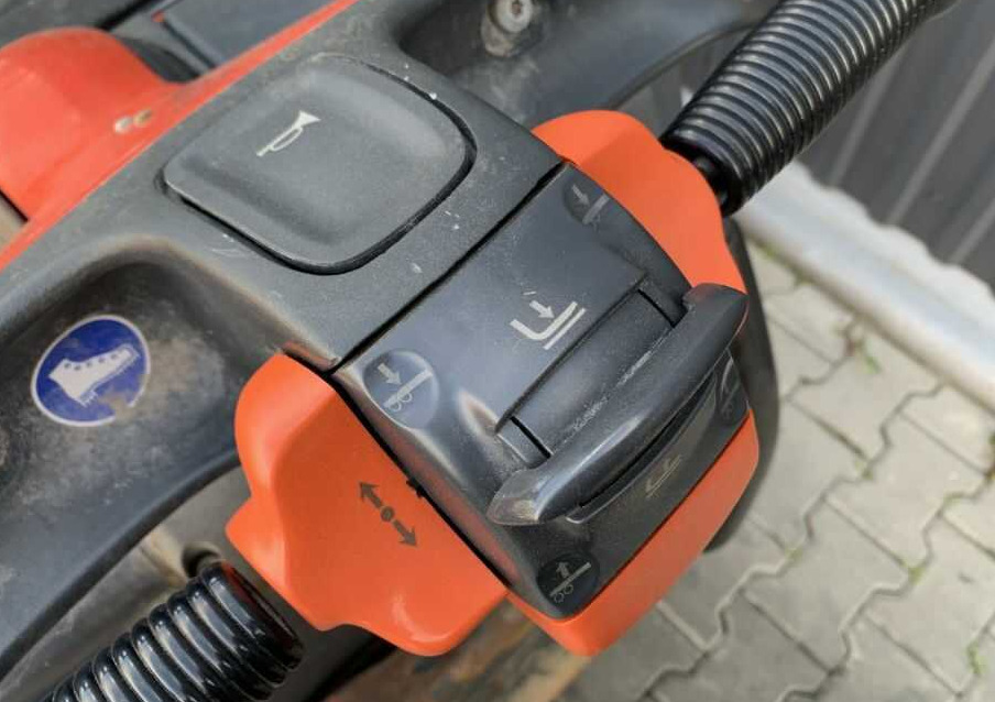 Keltuvas Linde D12AP: foto 8 Keltuvas Linde D12AP: foto 8