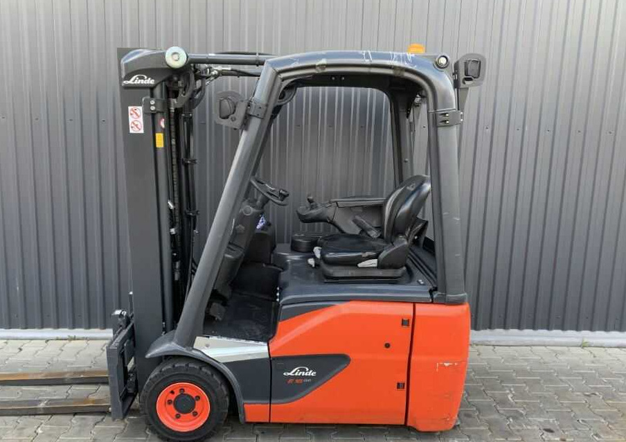 Linde E16C-02 - Elektrinis krautuvas: foto 2 Linde E16C-02 - Elektrinis krautuvas: foto 2