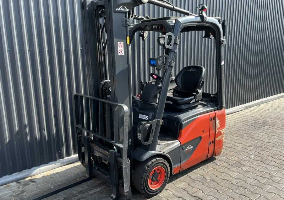 Linde E16C-02 - Elektrinis krautuvas: foto 1 Linde E16C-02 - Elektrinis krautuvas: foto 1