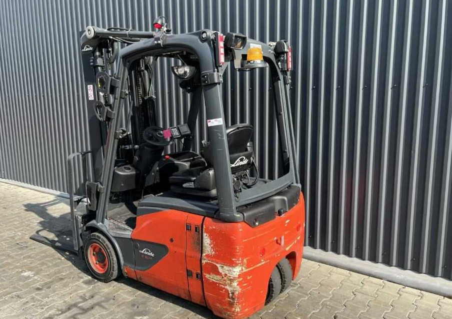 Linde E16C-02 - Elektrinis krautuvas: foto 3 Linde E16C-02 - Elektrinis krautuvas: foto 3