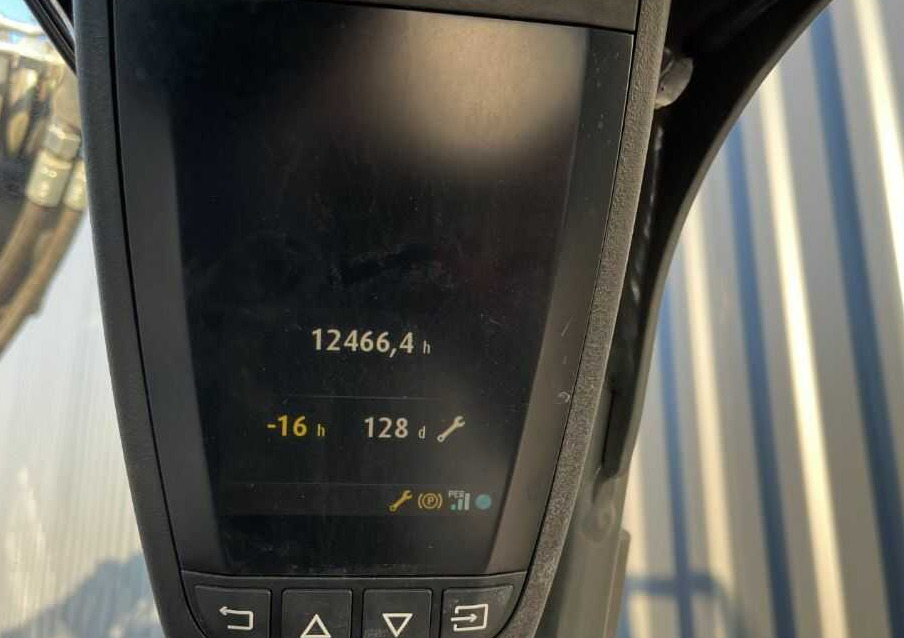 Linde E16C-02 - Elektrinis krautuvas: foto 2 Linde E16C-02 - Elektrinis krautuvas: foto 2