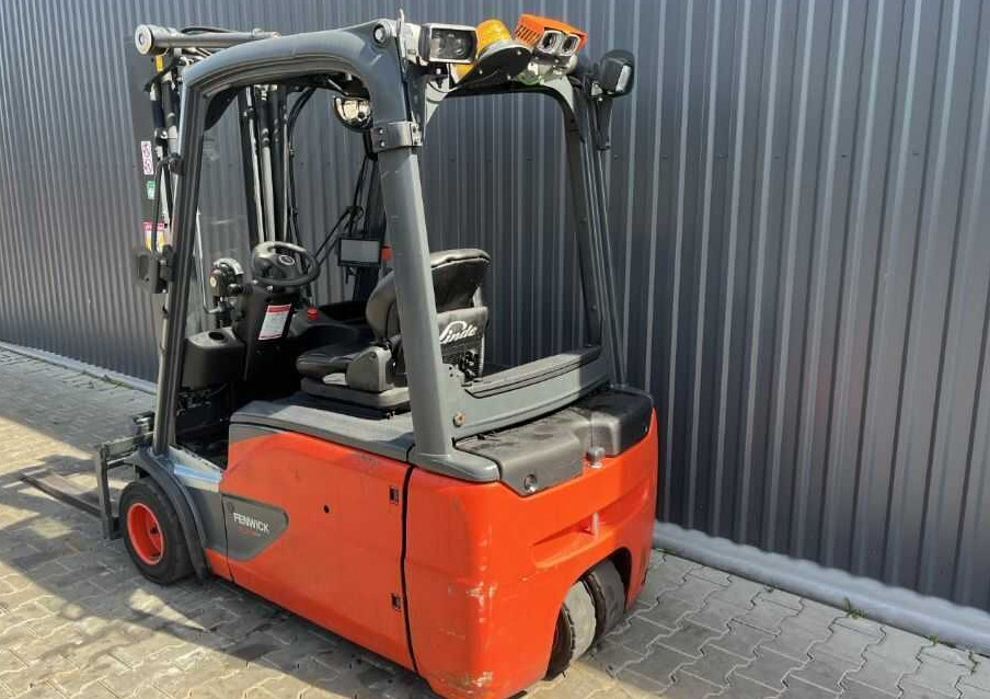 Linde E20L-02 - Elektrinis krautuvas: foto 3 Linde E20L-02 - Elektrinis krautuvas: foto 3