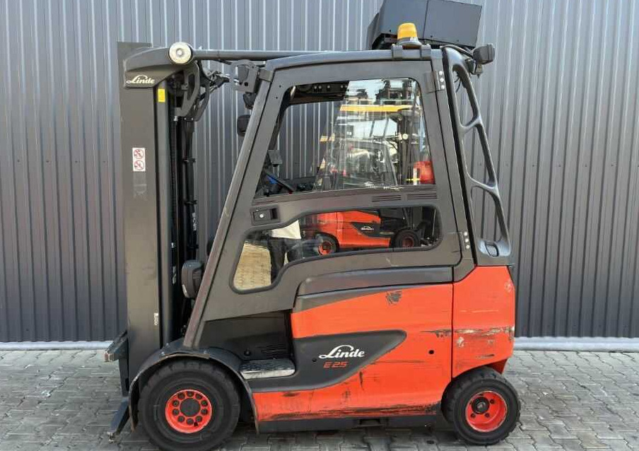 Linde E25H-01/600 - Elektrinis krautuvas: foto 2 Linde E25H-01/600 - Elektrinis krautuvas: foto 2