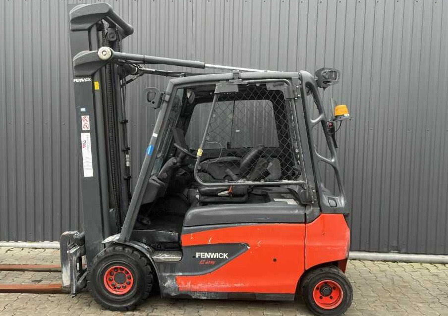 Linde E25L-01 - Elektrinis krautuvas: foto 2 Linde E25L-01 - Elektrinis krautuvas: foto 2