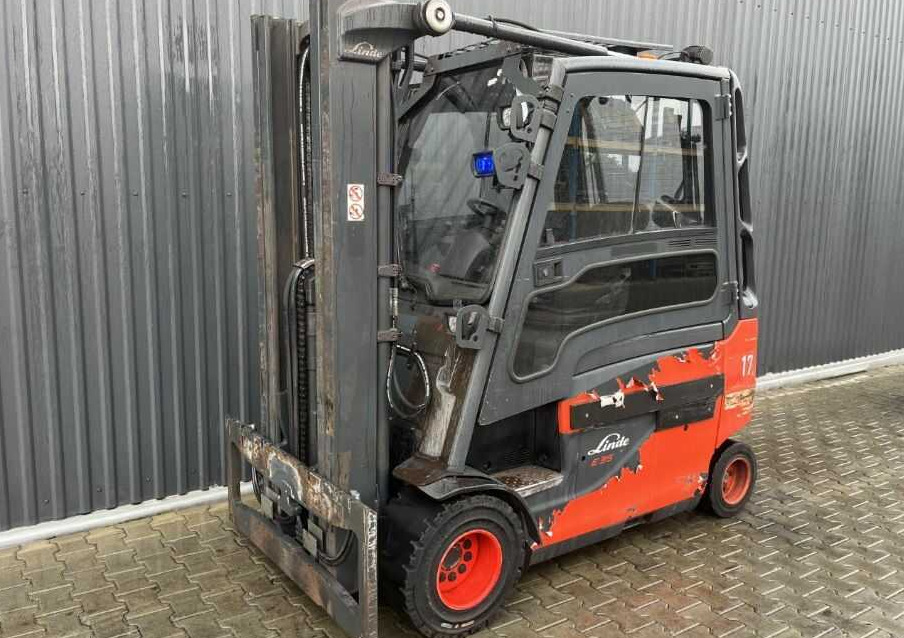 Linde E35HL-01 - Elektrinis krautuvas: foto 1 Linde E35HL-01 - Elektrinis krautuvas: foto 1