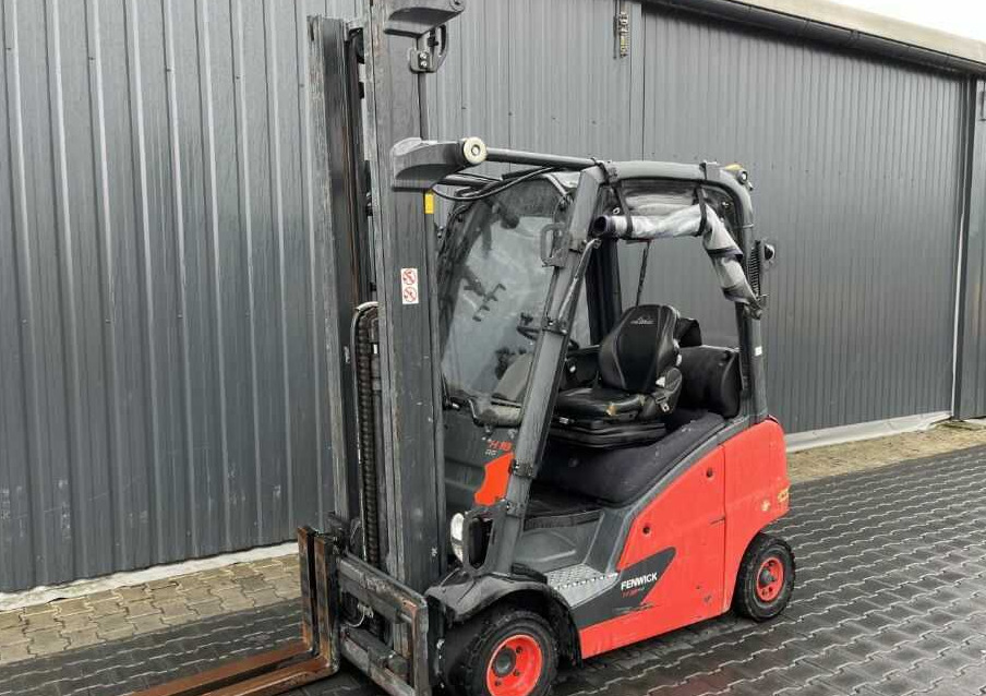 Linde H18T-01 - Dujinis krautuvas: foto 1 Linde H18T-01 - Dujinis krautuvas: foto 1