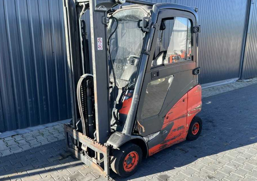 Linde H18T-01 - Dujinis krautuvas: foto 1 Linde H18T-01 - Dujinis krautuvas: foto 1
