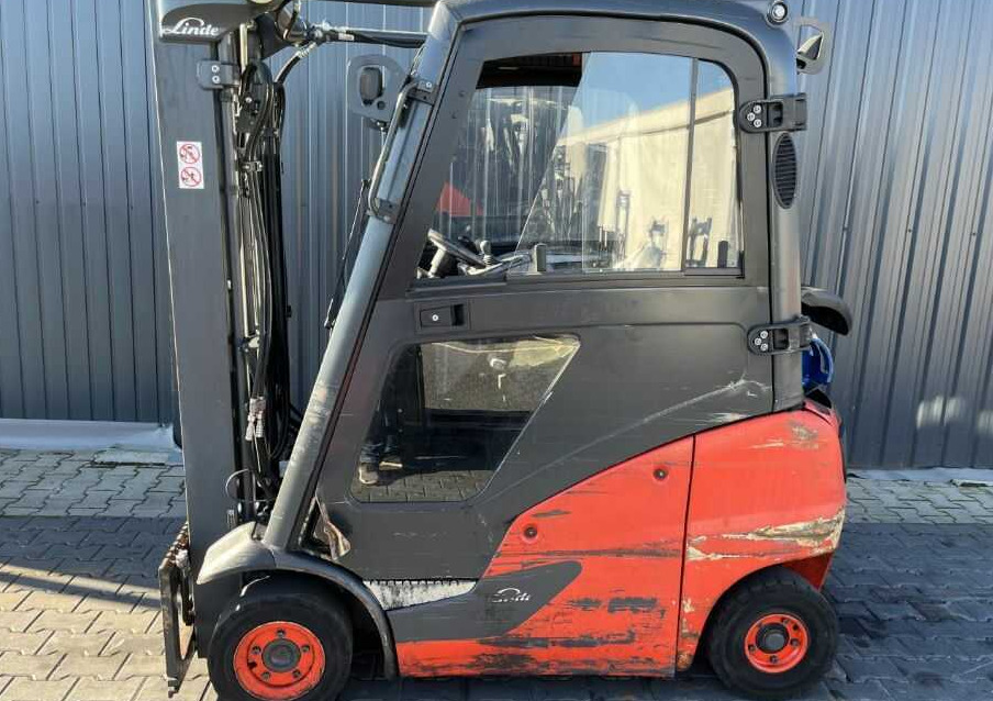 Linde H18T-01 - Dujinis krautuvas: foto 2 Linde H18T-01 - Dujinis krautuvas: foto 2