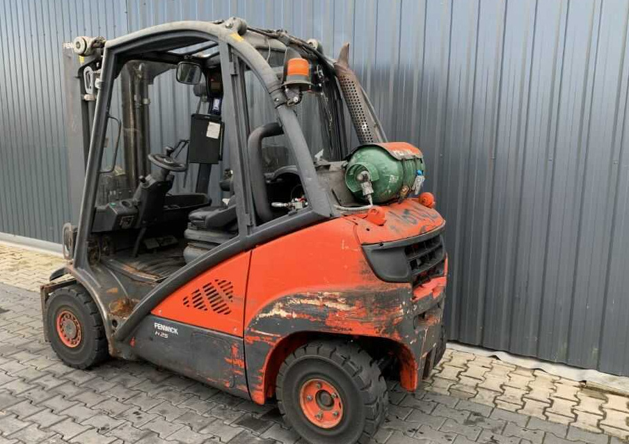 Linde H25T-02 - Dujinis krautuvas: foto 3 Linde H25T-02 - Dujinis krautuvas: foto 3