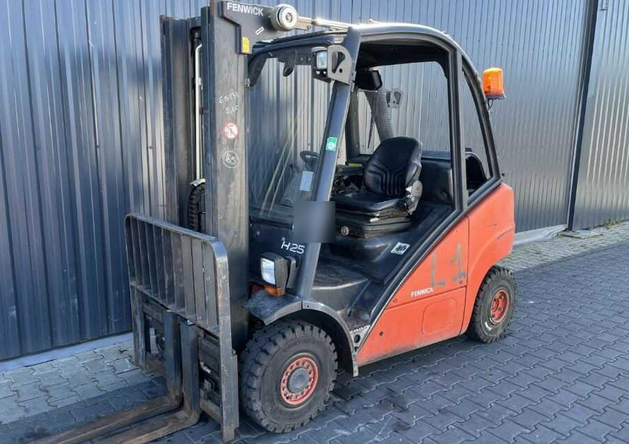 Linde H25T - Dujinis krautuvas: foto 1 Linde H25T - Dujinis krautuvas: foto 1