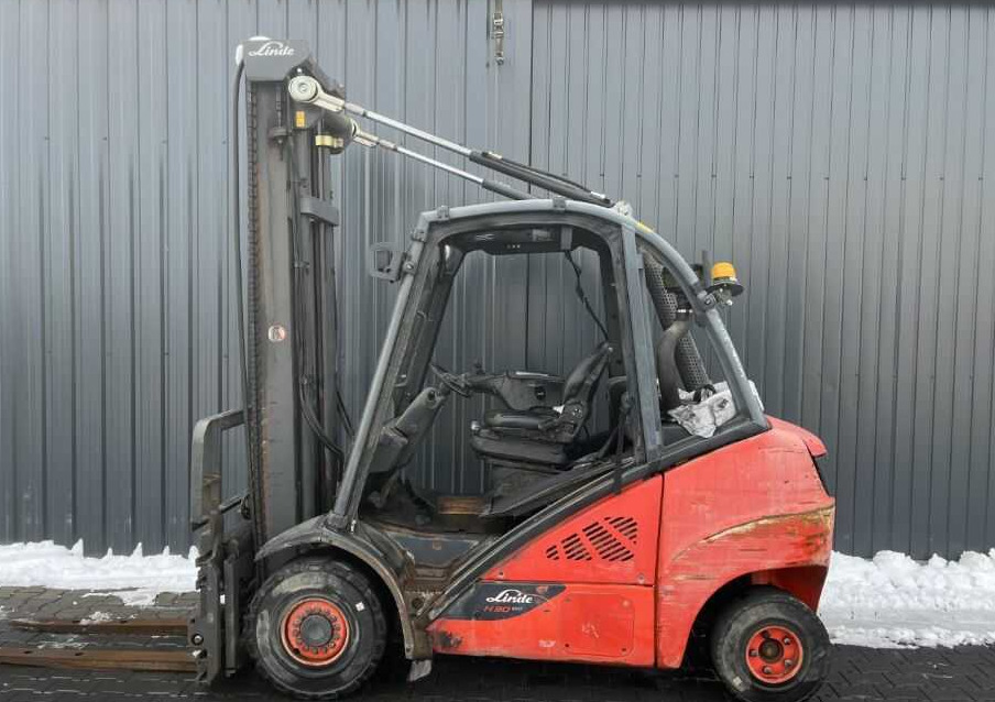 Linde H30D-02 - Dyzelinis krautuvas: foto 2 Linde H30D-02 - Dyzelinis krautuvas: foto 2